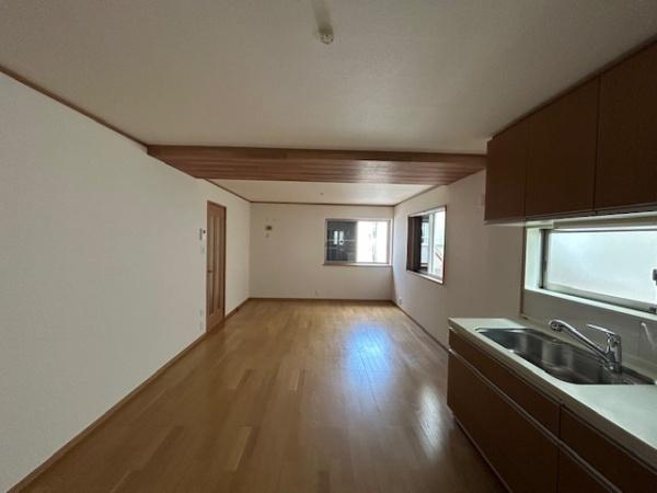 枚方市野村中町の中古一戸建