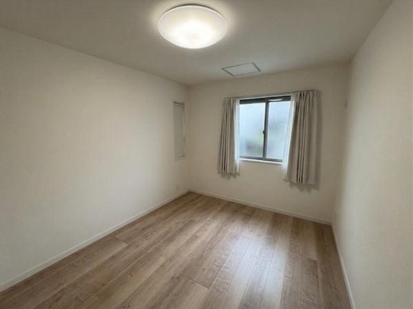 寝屋川市幸町の中古一戸建て