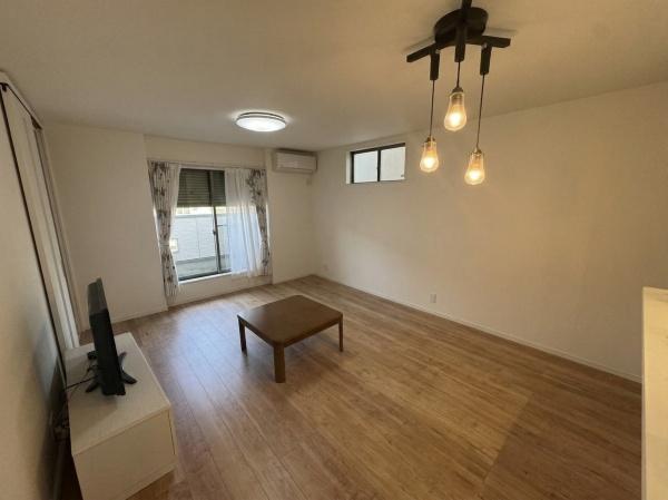 寝屋川市幸町の中古一戸建
