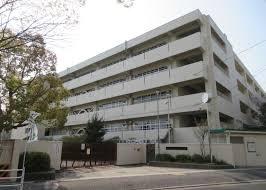 南千里グリーンハイツ(吹田市立西山田中学校)