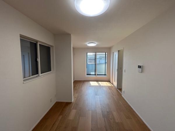 寝屋川市小路北町の新築一戸建