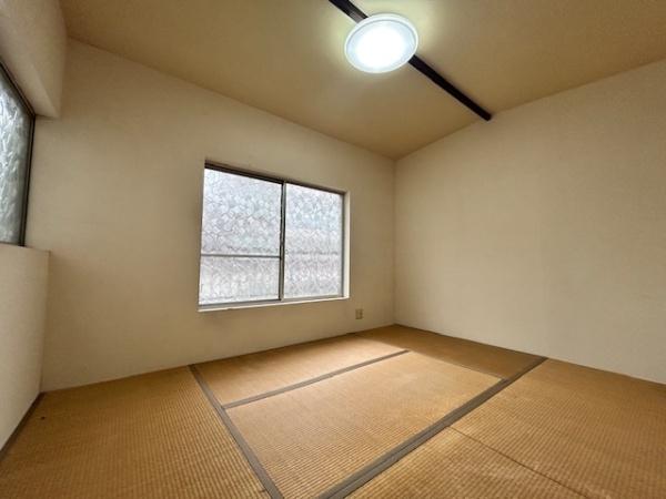 寝屋川市木屋町の中古一戸建て
