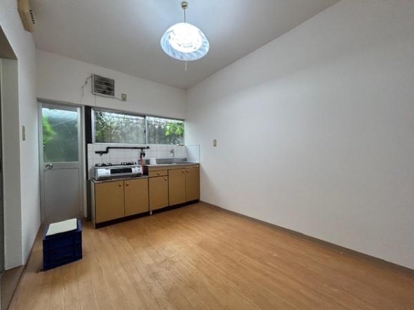 寝屋川市木屋町の中古一戸建