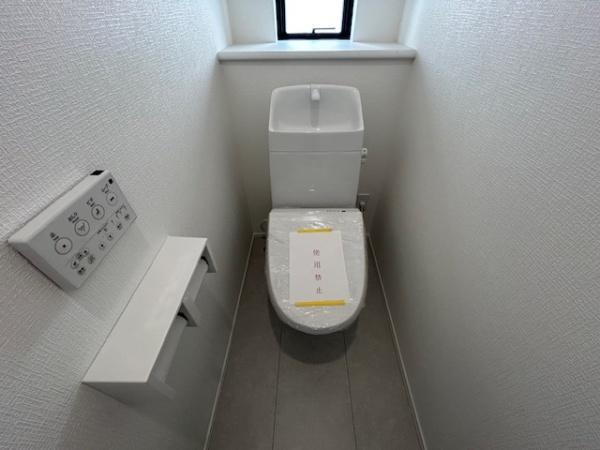 枚方市渚栄町の新築一戸建