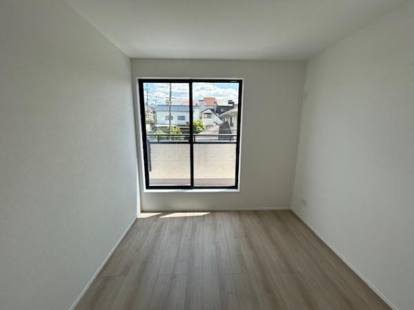枚方市渚栄町の新築一戸建