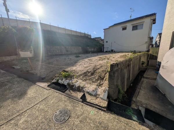 枚方市養父丘２丁目の土地