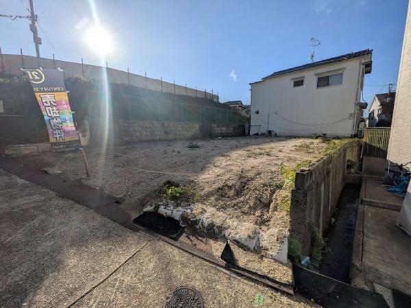 枚方市養父丘２丁目の土地
