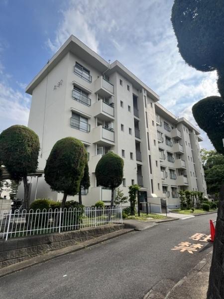 香里三井J住宅　A90棟