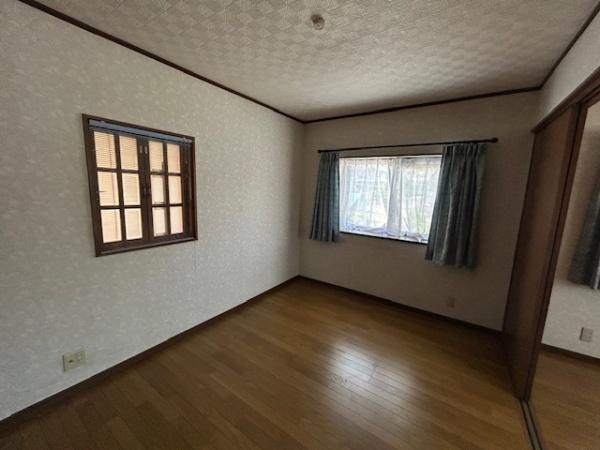 枚方市翠香園町の中古一戸建て