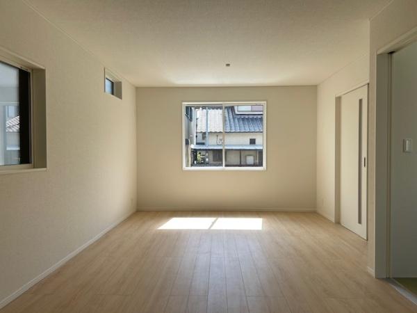 枚方市香里ケ丘１１丁目の新築一戸建