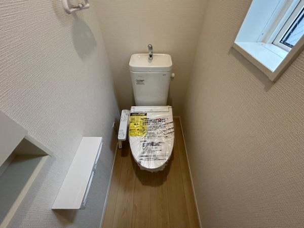 枚方市香里ケ丘１１丁目の新築一戸建