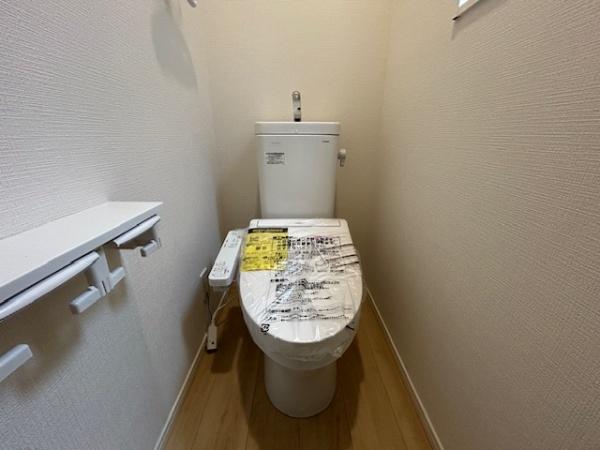 枚方市香里ケ丘１１丁目の新築一戸建