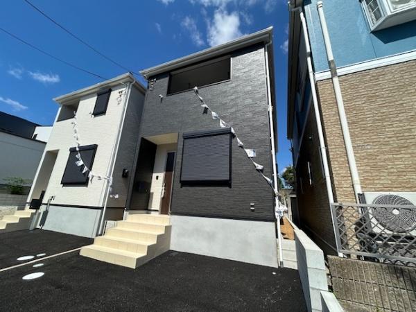 枚方市香里ケ丘１１丁目の新築一戸建