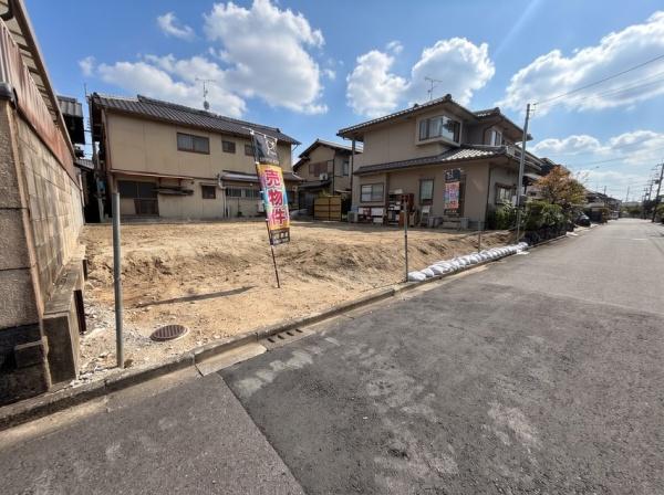 久世郡久御山町栄４丁目の土地