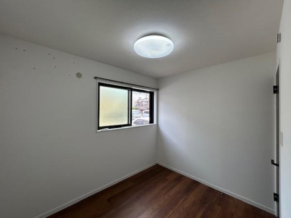 寝屋川市緑町の中古一戸建て
