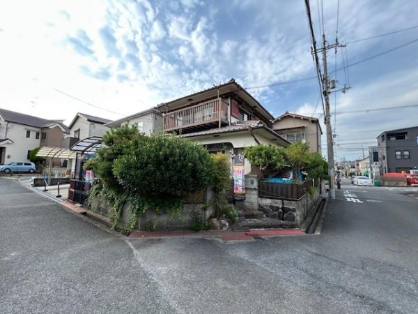 枚方市藤阪元町３丁目の土地