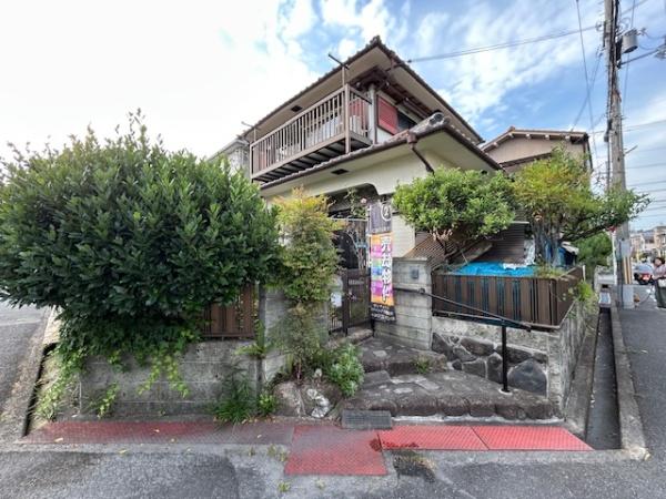 枚方市藤阪元町３丁目の土地