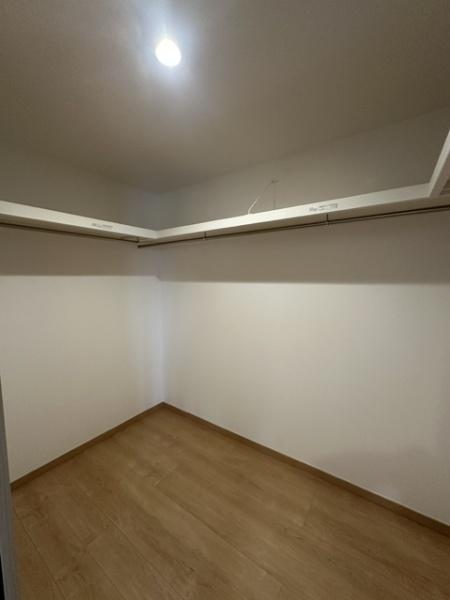 寝屋川市高柳１丁目の中古一戸建て