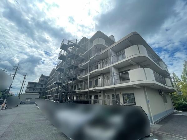 日商岩井香里ケ丘マンション
