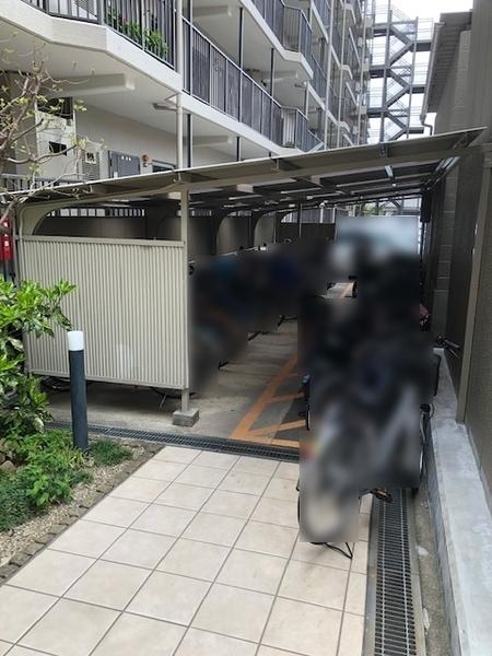 日商岩井香里ケ丘マンション