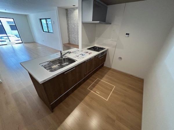 寝屋川市成田東が丘の新築一戸建