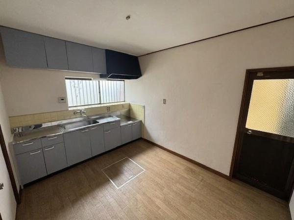 寝屋川市石津東町の中古一戸建て