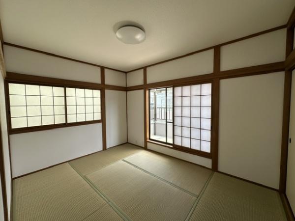 寝屋川市木屋元町の中古一戸建て
