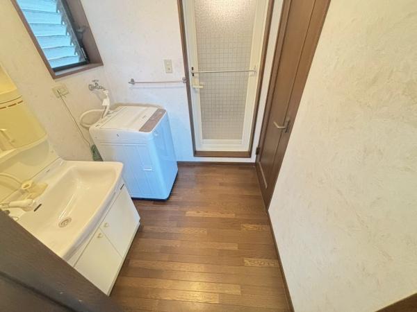 寝屋川市川勝町の中古一戸建て