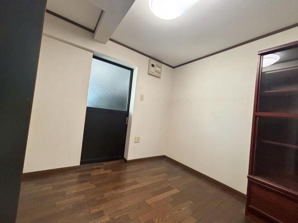 寝屋川市川勝町の中古一戸建て