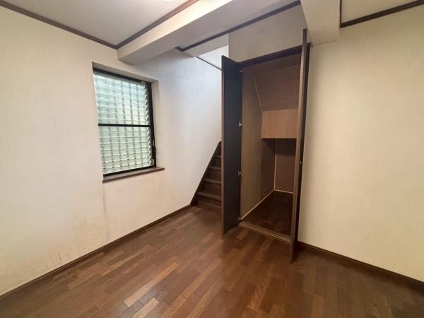 寝屋川市川勝町の中古一戸建て