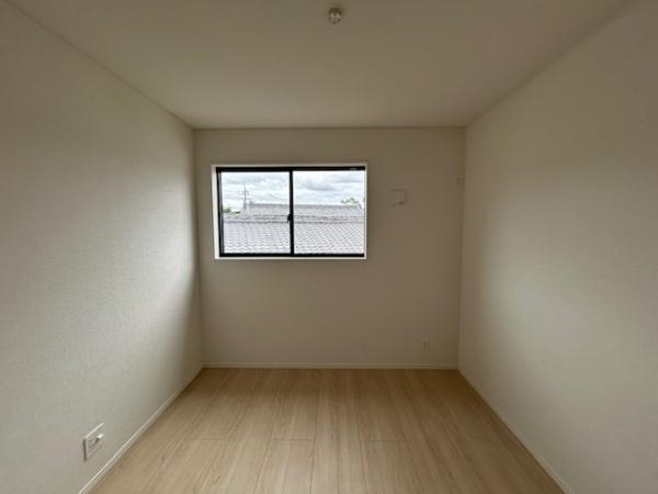 枚方市釈尊寺町の新築一戸建
