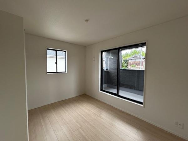 枚方市釈尊寺町の新築一戸建