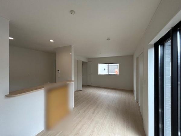 枚方市釈尊寺町の新築一戸建