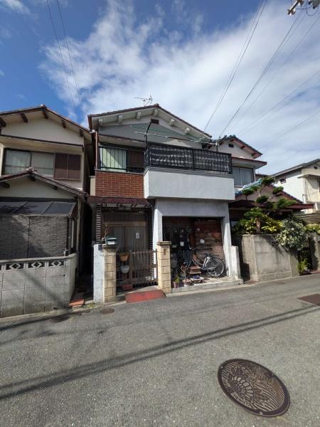 枚方市出口５丁目の土地