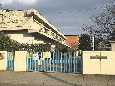 枚方市招提元町２丁目の新築一戸建(枚方市立招提小学校)