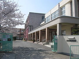 寝屋川市河北中町の新築一戸建(寝屋川市立第七中学校)