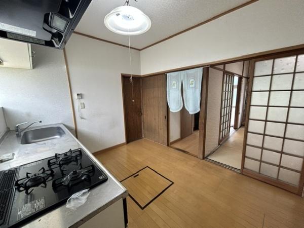 寝屋川市石津中町の中古一戸建