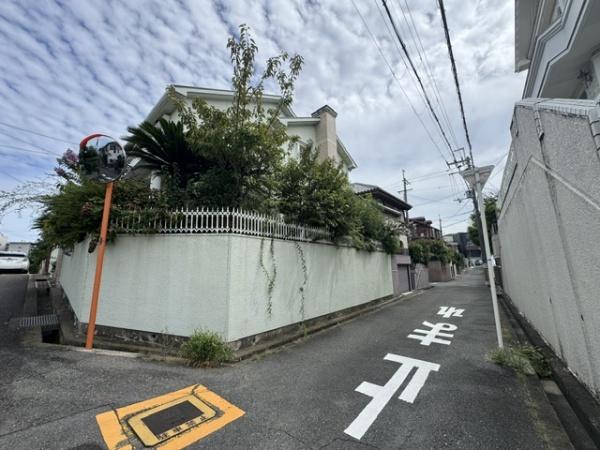 吹田市千里丘中の土地