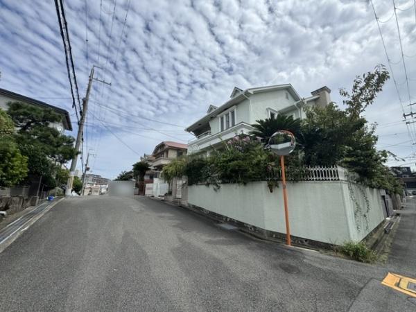 吹田市千里丘中の土地