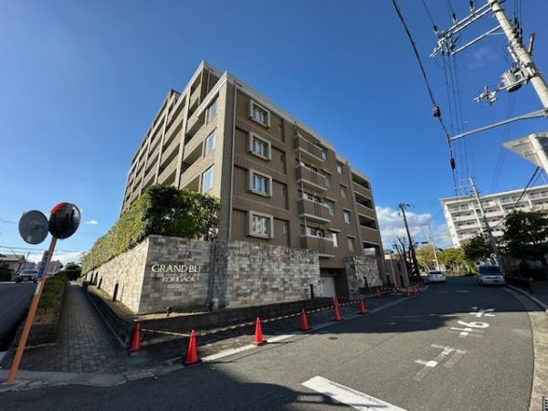 グラン・ブルー香里ヶ丘七丁目
