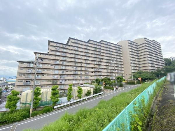 グリーンタウン香里ヶ丘B棟