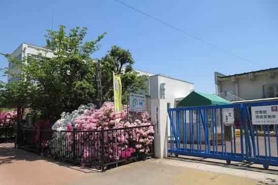 高槻市唐崎西２丁目の土地(高槻市立三箇牧小学校)