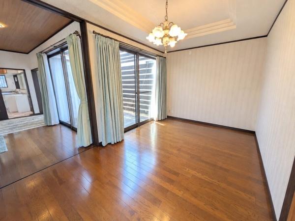 寝屋川市末広町の中古一戸建て