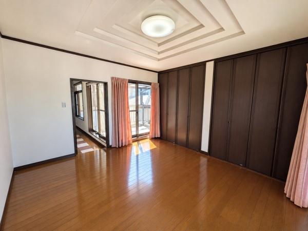 寝屋川市末広町の中古一戸建て