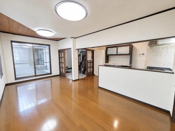 寝屋川市末広町の中古一戸建て