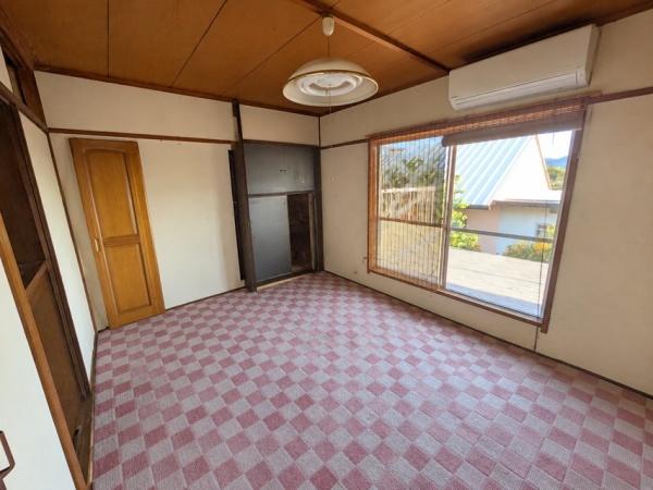 寝屋川市三井が丘４丁目の中古一戸建て