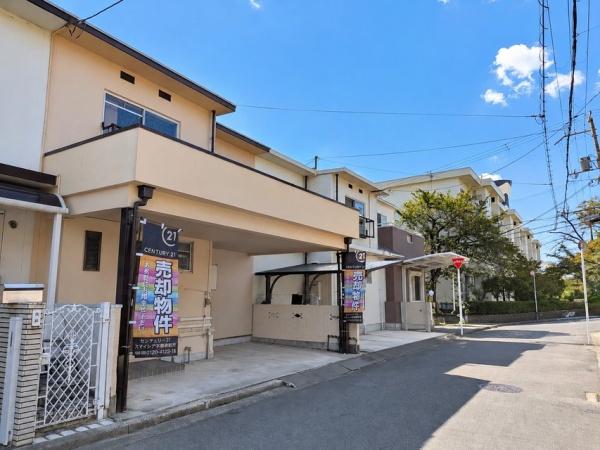 寝屋川市三井が丘４丁目の中古一戸建て