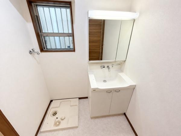 寝屋川市池田旭町の中古一戸建て