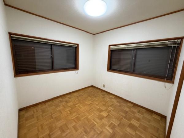 枚方市宗谷１丁目の中古一戸建て