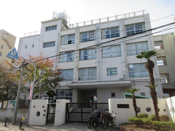 ファミールハイツ城東B棟(大阪市立放出小学校)